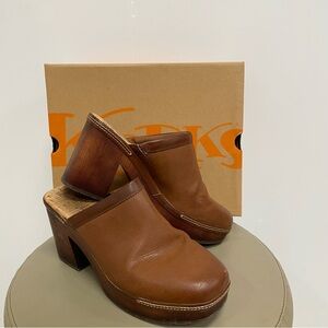 KORKS LORI WOODEN HEELED CLOG MULES SZ 10 WITH BOX